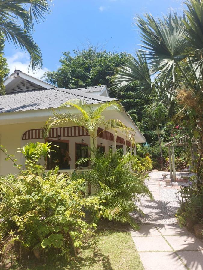 Domaine Les Rochers Apartment La Digue Exterior photo